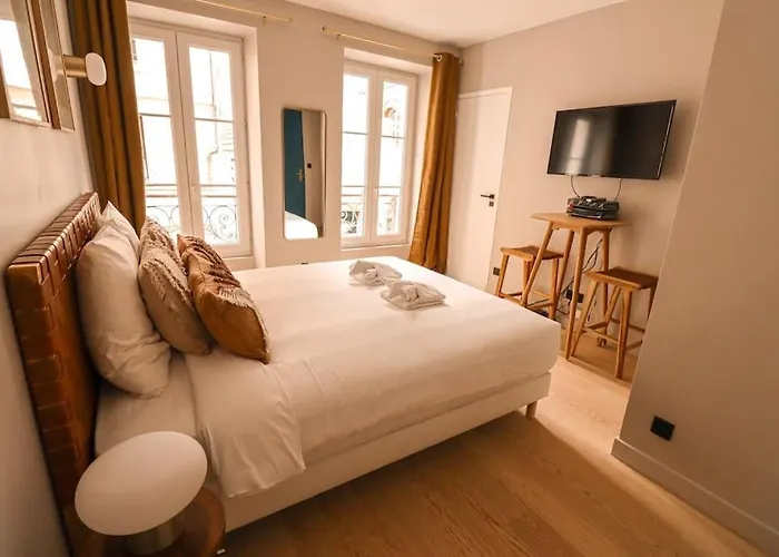 12.new Renovated Studio#invalides#effeil Tower# Париж